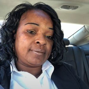 Meet your Posher, Latonia